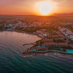 Lucas Didim Resort